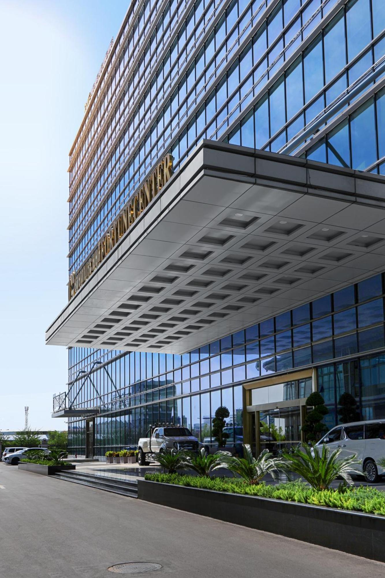 Vm Hotel Phnompen Kültér fotó
