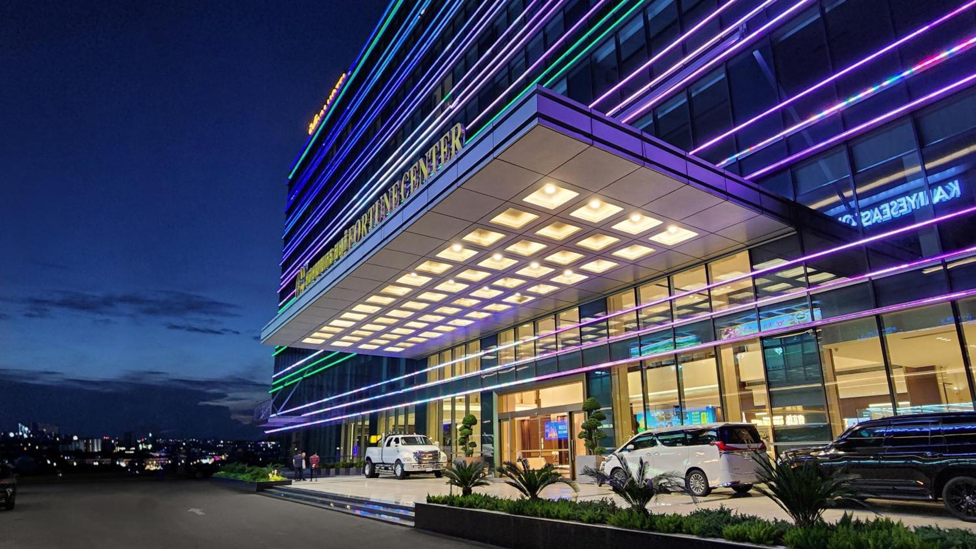Vm Hotel Phnompen Kültér fotó