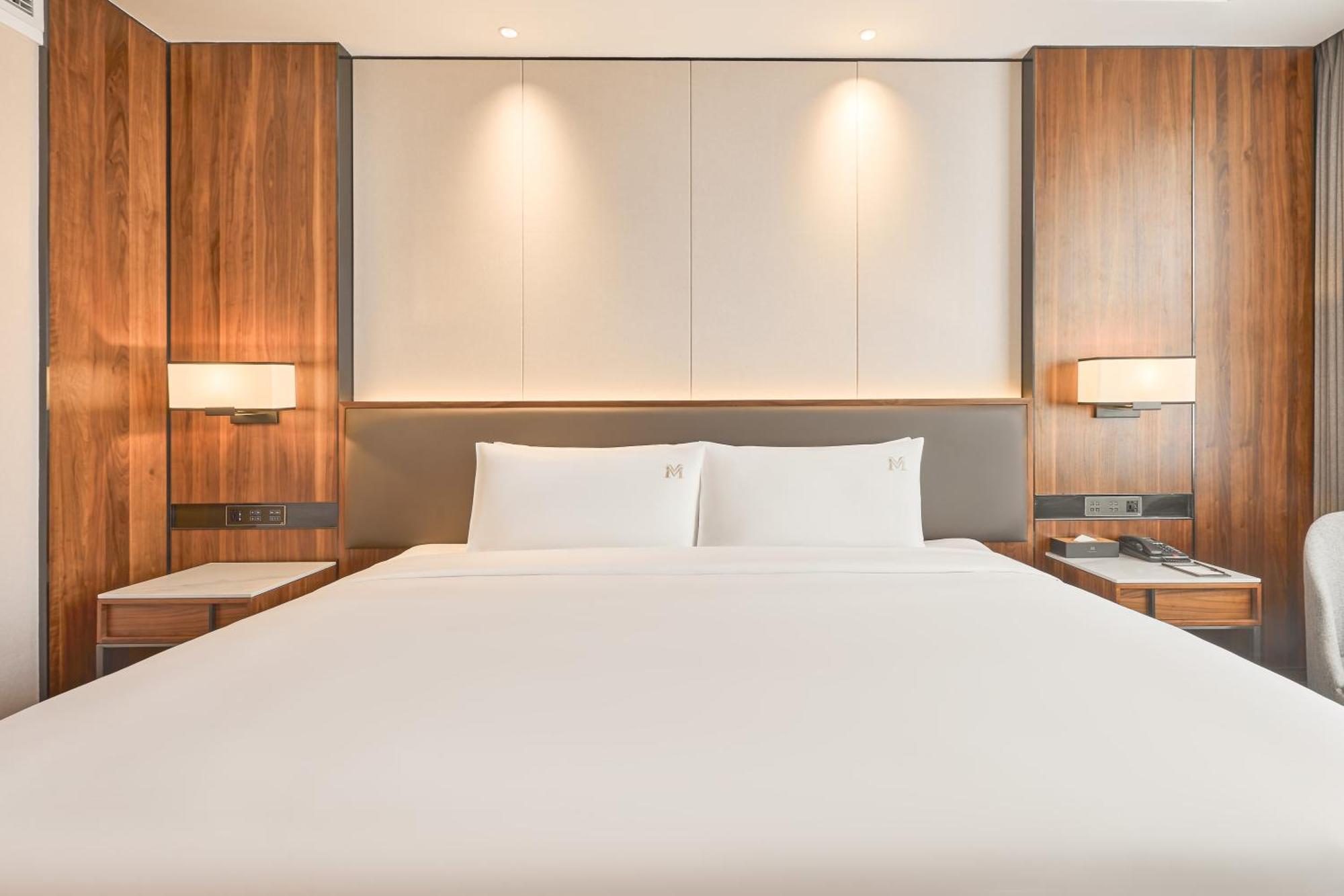 Vm Hotel Phnompen Kültér fotó